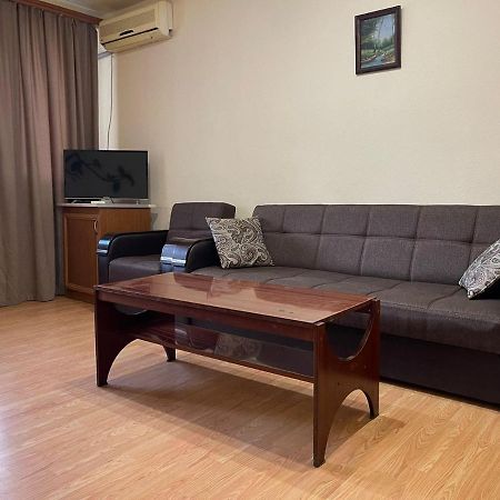 Apartment In Yerevan, Centre Екстериор снимка